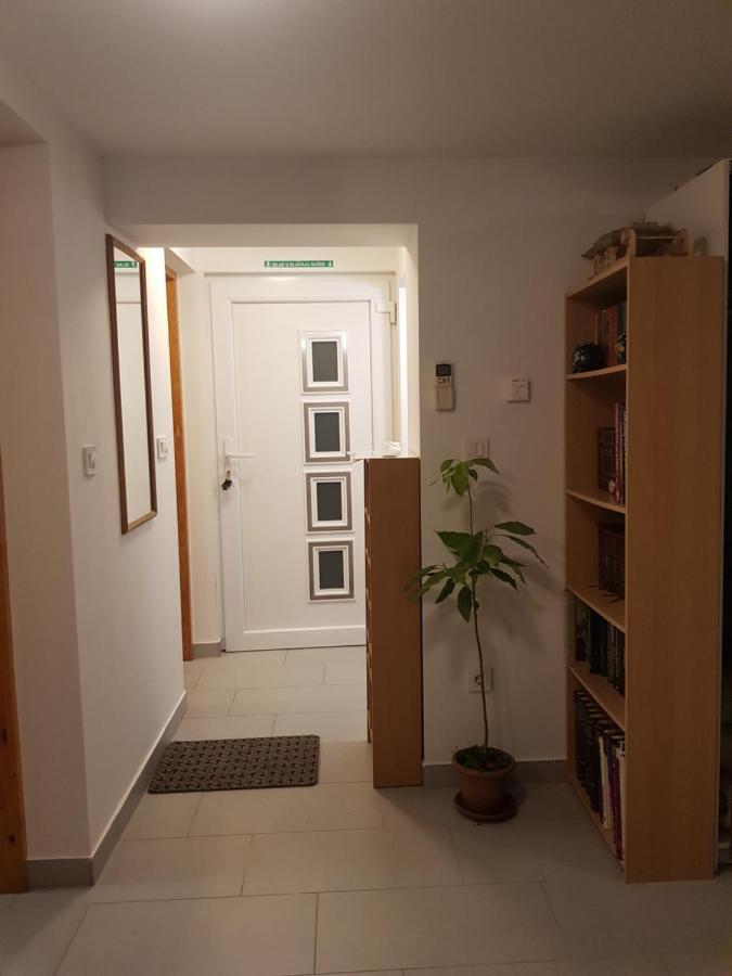Tobislavac Zg Apartment