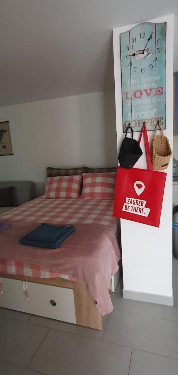 Tobislavac Zg Apartment